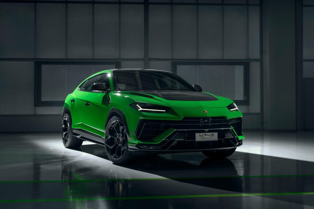 Raising the Bar: New Lamborghini Urus Performante