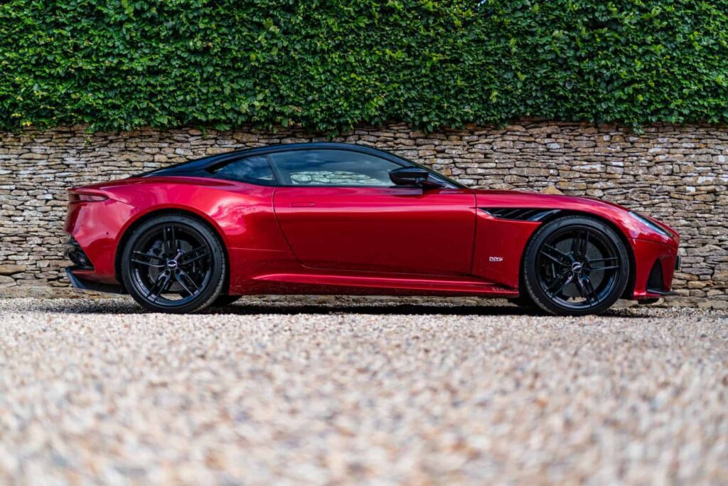 H.R. Owen Aston Martin customers enjoy the beautiful Cotswolds