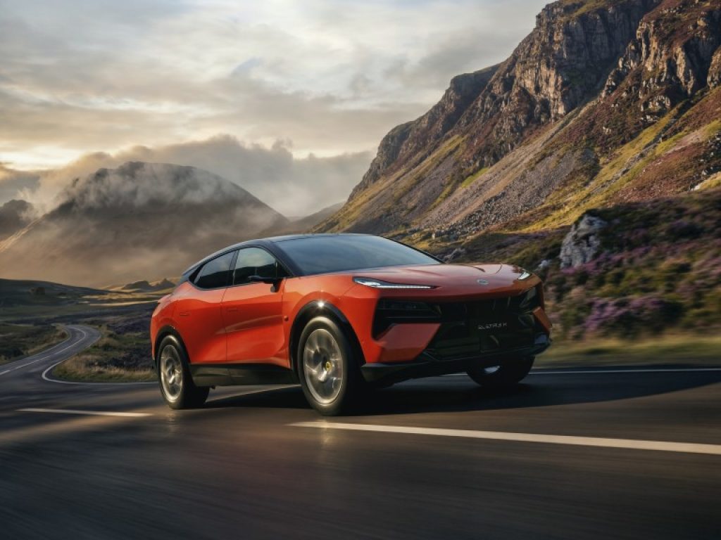 Lotus Eletre X (2) (Medium)